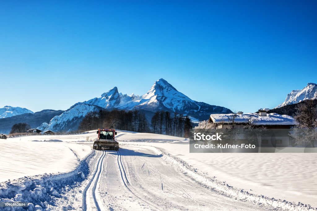 Pistenraupe Präpariert Langlaufläupe - Lizenzfrei Alpen Stock-Foto