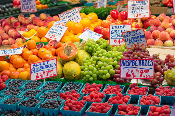 istock Farmer's Market 1095687688
