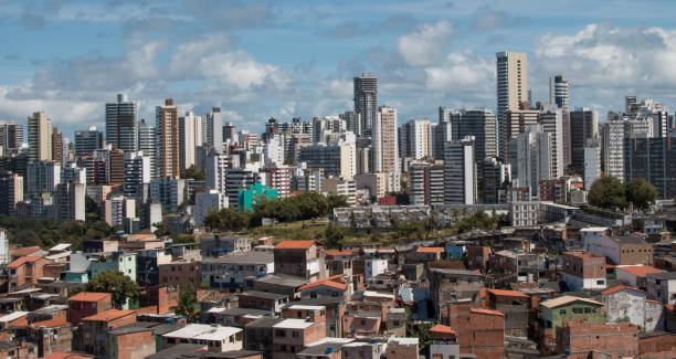 istock Social inequality - Buildings and favela 1095689928