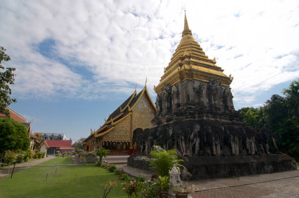 istock View of the Wat Chiang Man 1095719554