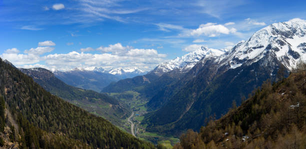 istock Snow mountains and valley in Switzerland 1095890140