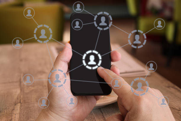 istock Social media icon computer network connection community people mobile phone app 1095912100