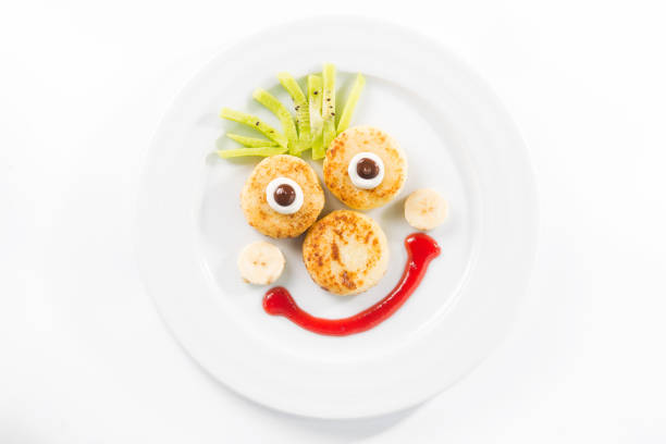 istock Tasty cottage cheese pancakes with fruit 1095960308