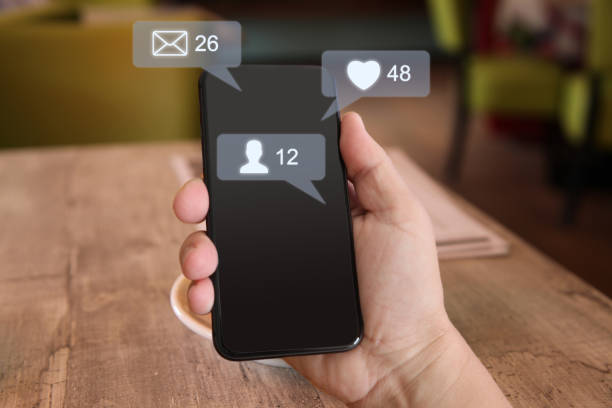 istock Social media icon computer network connection community people mobile phone app 1095977538