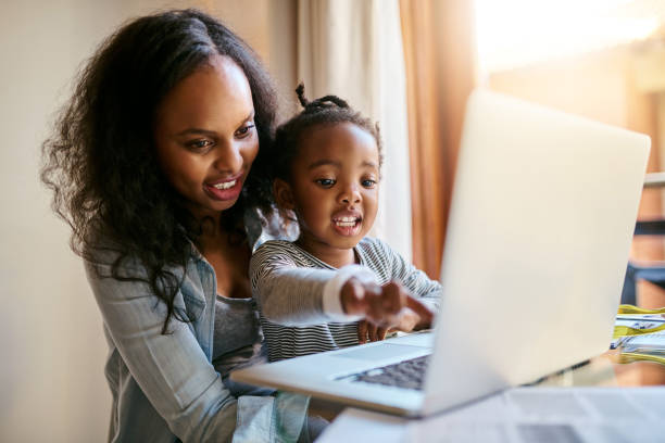 istock Tuned into family time 1096013728