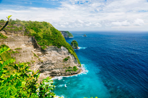 istock Kelingking beach, Nusa Penida 1096030960