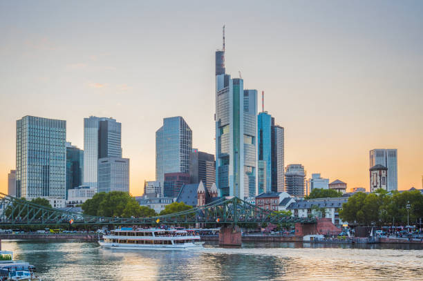 istock Sunset skyline with Frankfurt embanment 1096061344