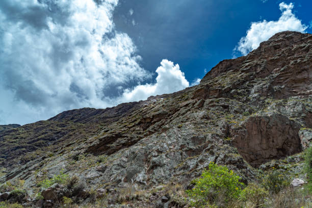 istock Sky Lodge high on cliff at Ollantaytambo 1096099584