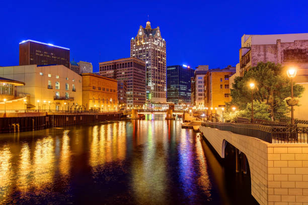 istock Milwaukee skyline along the Riverwalk 1096108546