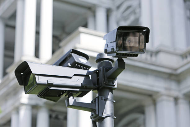 kamera bezpieczeństwa na ulicy - security camera camera surveillance security zdjęcia i obrazy z banku zdjęć