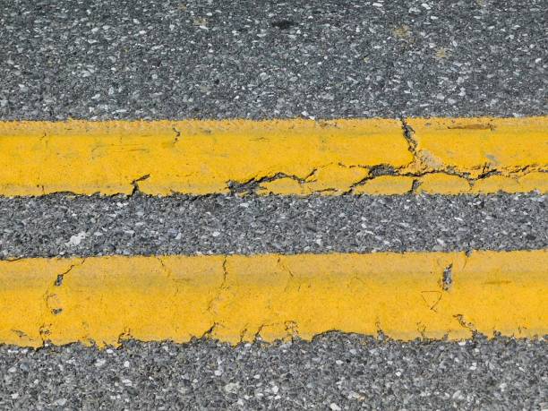 istock Double yellow lines on the road 1096263280