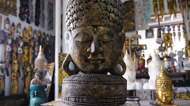 istock souvenir shop in Bali 1096458624