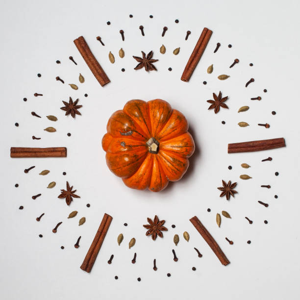 カボチャのスパイス - latté pumpkin spice coffee ストックフォトと画像