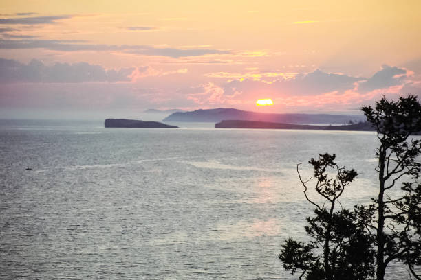 istock Sunset on Lake Baikal, beautiful skyline landscape. 1096574294