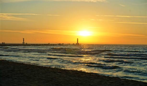 istock Sunset on Lake Michigan 1096591644