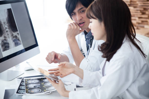 istock Doctor who decides how to treat patients. 1096754082