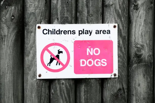 No dogs in children play area sign uk