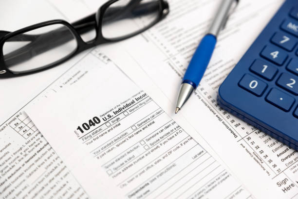 istock U.S. Individual income tax return 1096860734