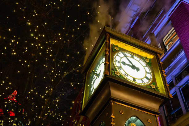 istock Steam Clock in Gastown 1096974234