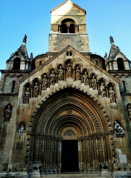 istock Yakskaya chapel in Budapest 1097032056
