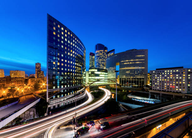 istock Paris, France 1097072770