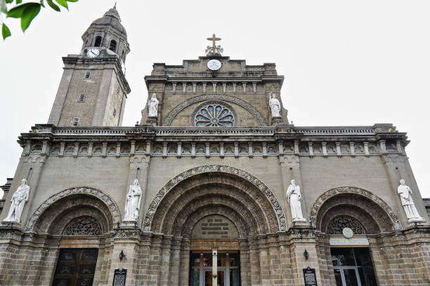 basílica menor y catedral metropolitana de la inmaculada concepción. intramuros-manila-filipinas-0964 - manila cathedral fotografías e imágenes de stock