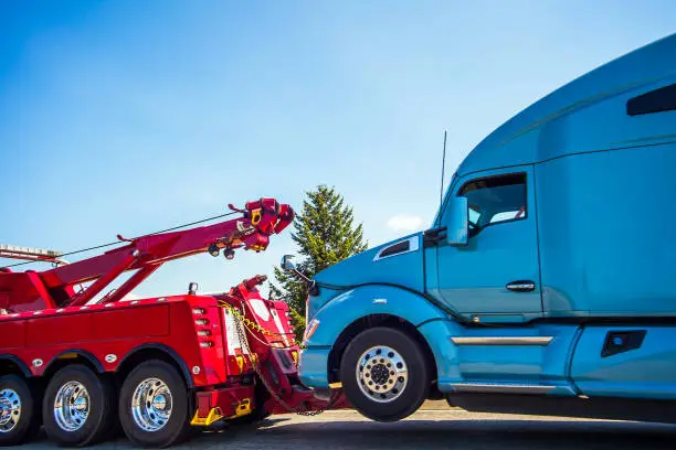 Photo of Truck breakdown and towing in Seattle Washington USA