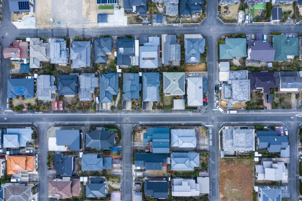 istock A town with a detached house and a large roadway 1097182148