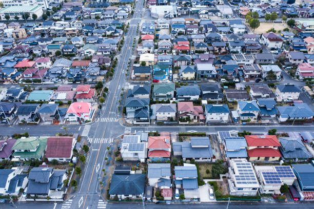 istock Scenery of a beautiful residential area 1097183790