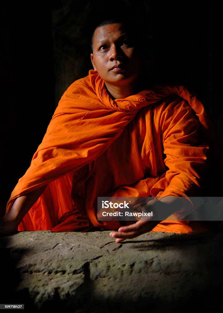 Buddhistischer Mönch, Low Key - Lizenzfrei Angkor Wat Stock-Foto