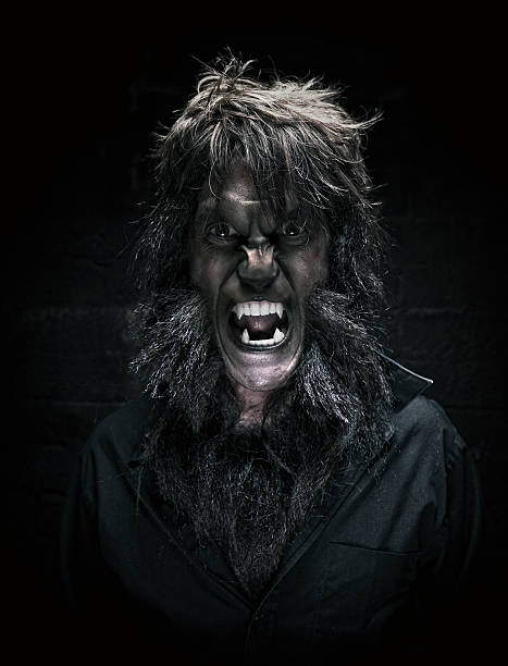 loup-garou homme portrait - hairy animal hair fantasy monster photos et images de collection