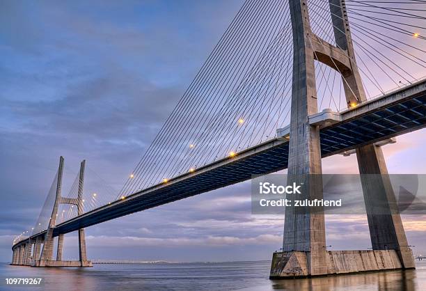 Foto de Ponte Vasco Da Gama e mais fotos de stock de Lisboa - Lisboa, Ponte, Ponte Vasco da Gama