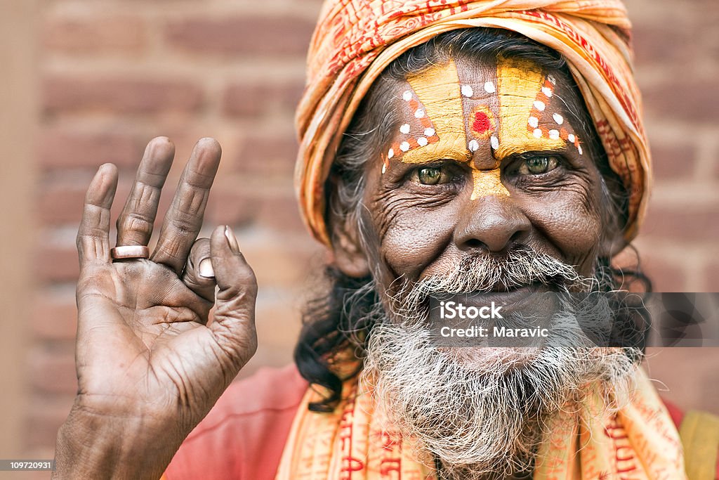 Sadhu monje - Foto de stock de Sadhu libre de derechos