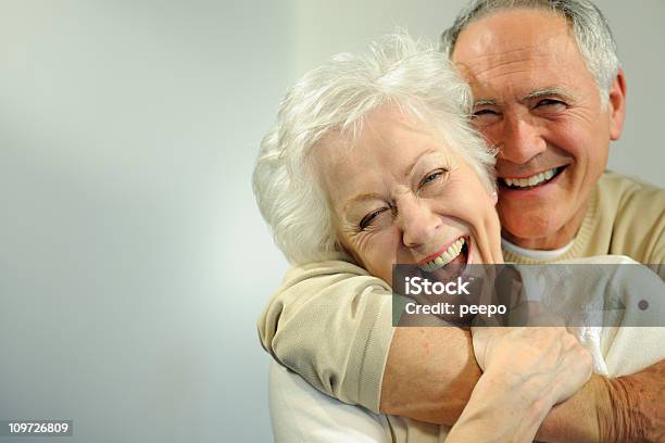 Seniores - Fotografias de stock e mais imagens de 60-64 anos - 60-64 anos, 60-69 Anos, 65-69 anos