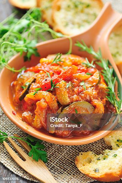 Ratatouille - zdjęcia stockowe i więcej obrazów Ratatouille - Ratatouille, Bakłażan, Bez ludzi