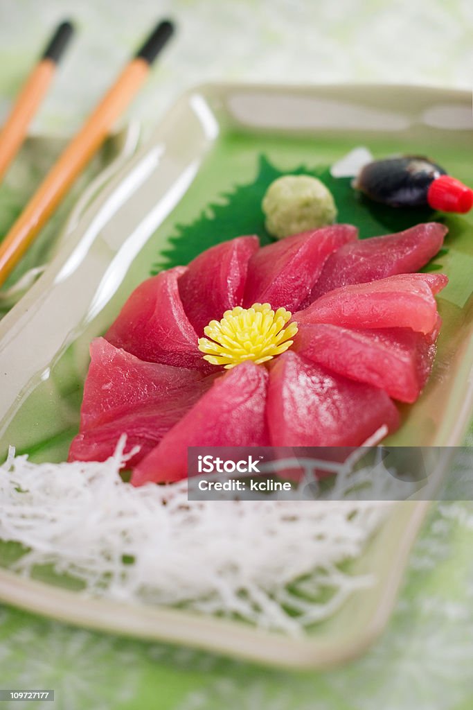 Sashimi di tonno - Foto stock royalty-free di Sushi