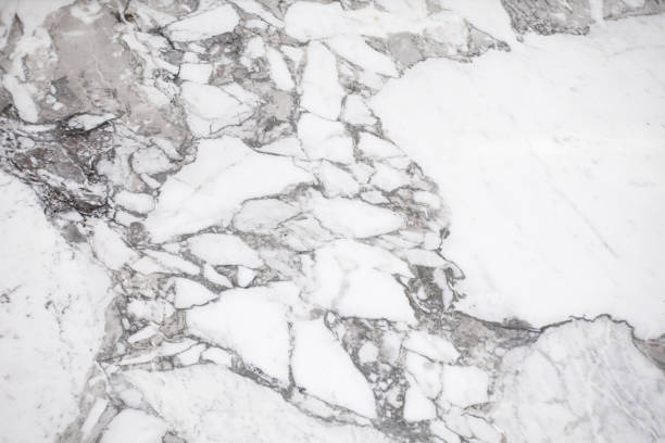 白とグレーの自然の抽象的な大理石テクスチャ - marble white cracked painterly effect ストックフォトと画像