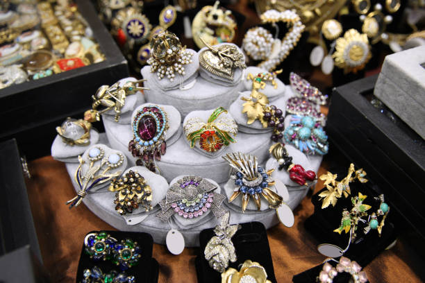istock Boxes with vintage brooches with natural precious stones 1097338378