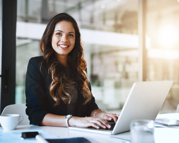 istock The expert in all things business 1097357224