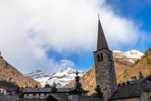 istock Mountain panorama with peaks, snow, villages, streams and trails 1097408752