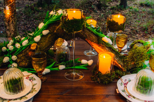 istock Wedding decorations with tulips and moss 1097469248