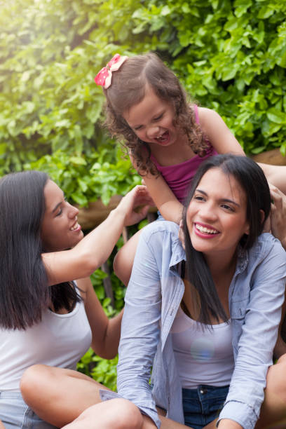 istock Family playing in the garden 1097504334