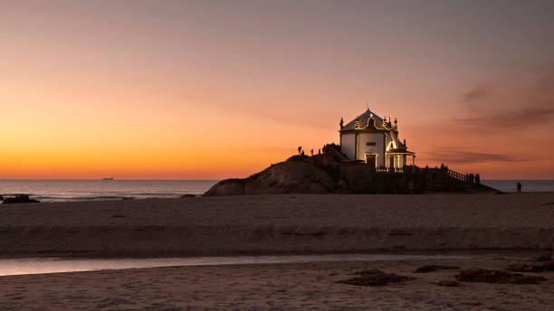 istock Beach at miramar in Portugal 1097648106