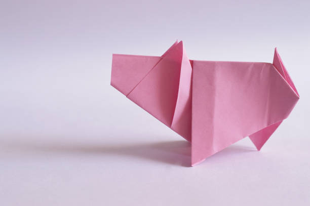 istock close up of origami pig right side 1097698650