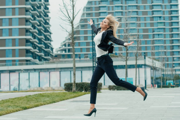 istock Beautiful young business woman 1097758200