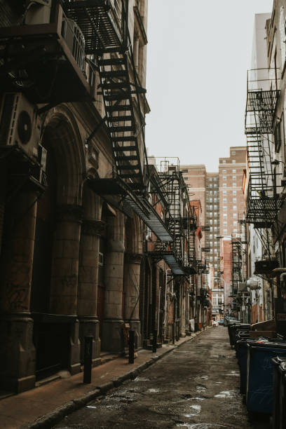 istock casual street 1097798148