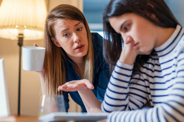 istock Mom makes the best teacher ever 1097814356