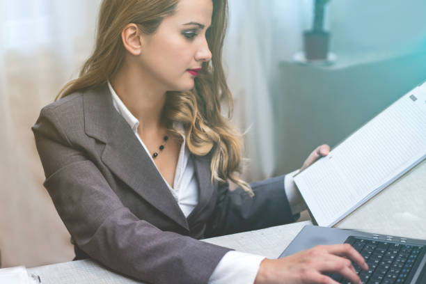 istock Business woman 1097835248