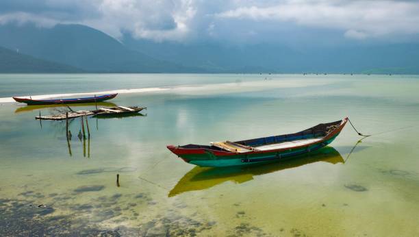 istock Canoes in Vietnam 1097995430