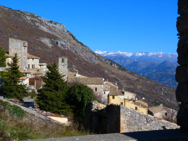 istock Bezaudun les Alpes, Alpes-Maritimes 1098014956